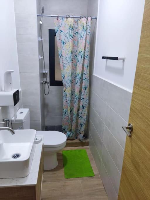 Superbe Appartement Avec Parking Gratuit Et Garde 达喀尔 外观 照片